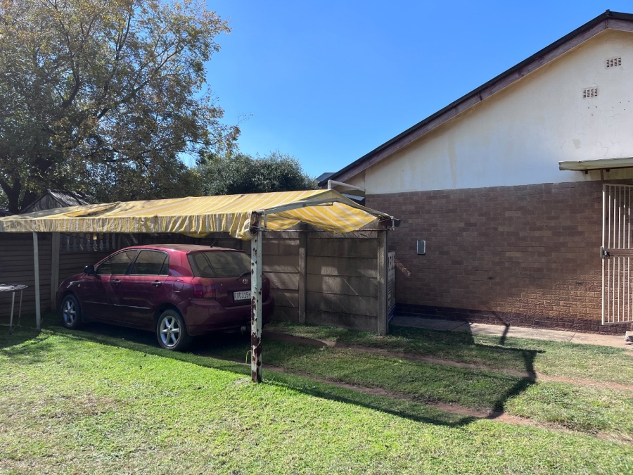 5 Bedroom Property for Sale in Vanderbijlpark SE 1 Gauteng