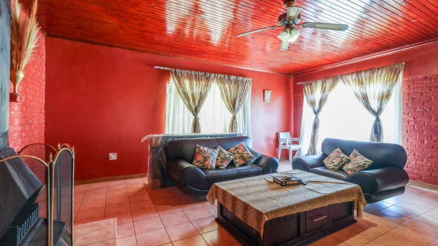 3 Bedroom Property for Sale in Witpoortjie Gauteng