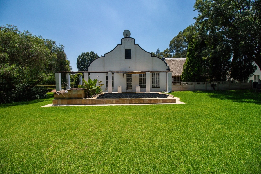 3 Bedroom Property for Sale in Zesfontein A H Gauteng
