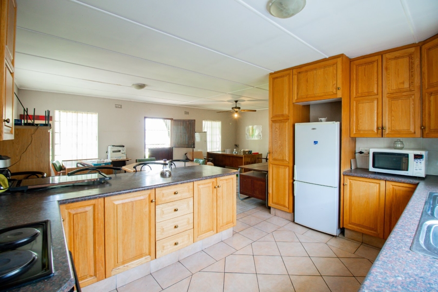 3 Bedroom Property for Sale in Zesfontein A H Gauteng
