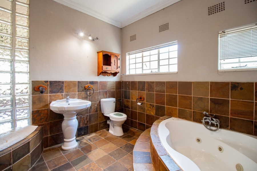 3 Bedroom Property for Sale in Zesfontein A H Gauteng