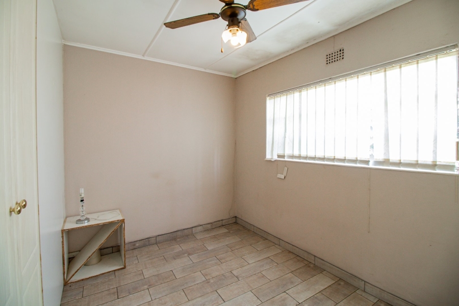 3 Bedroom Property for Sale in Zesfontein A H Gauteng