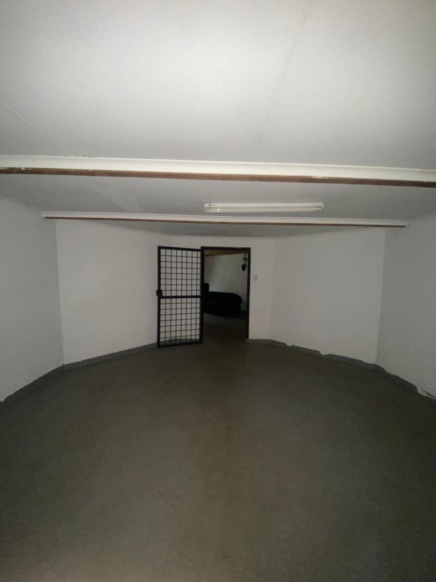 9 Bedroom Property for Sale in Muckleneuk Gauteng