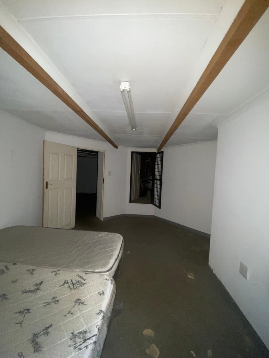 9 Bedroom Property for Sale in Muckleneuk Gauteng