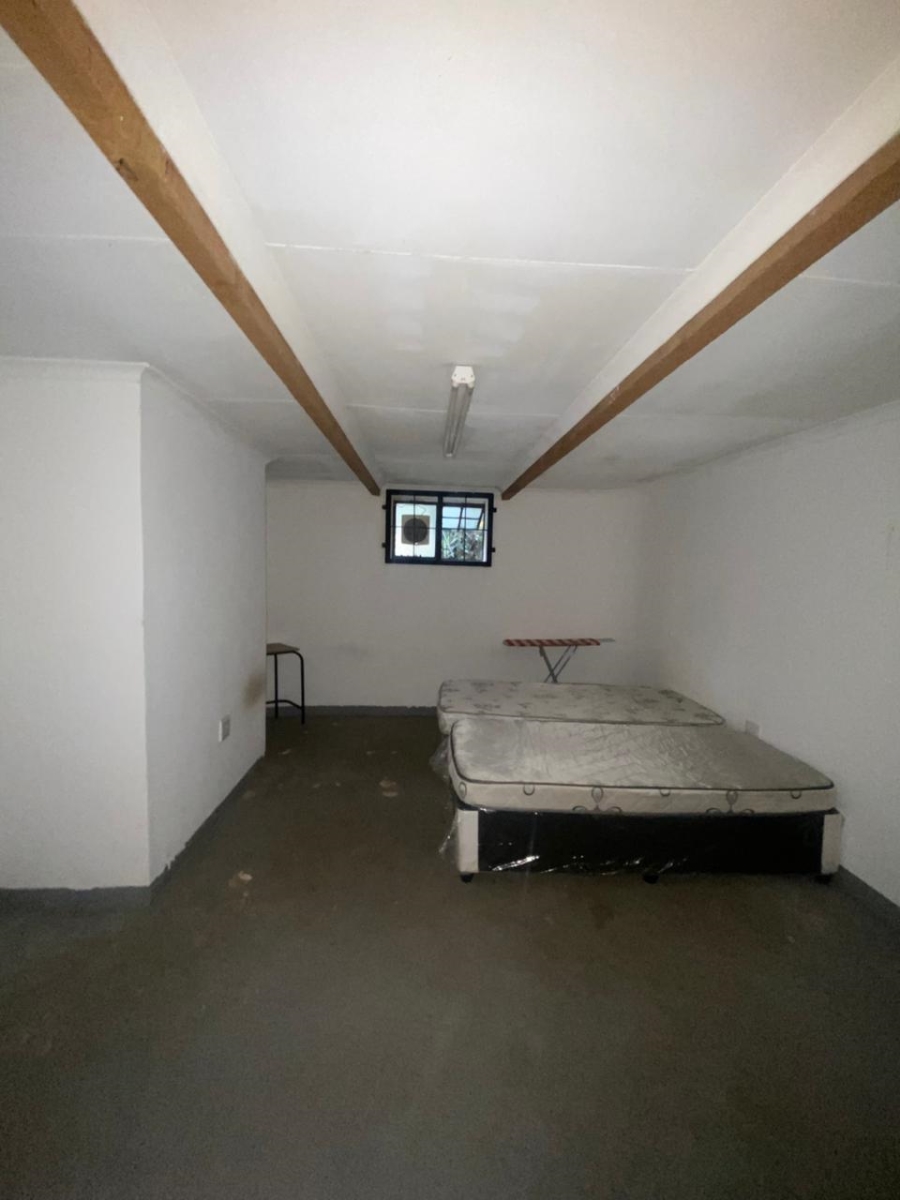 9 Bedroom Property for Sale in Muckleneuk Gauteng