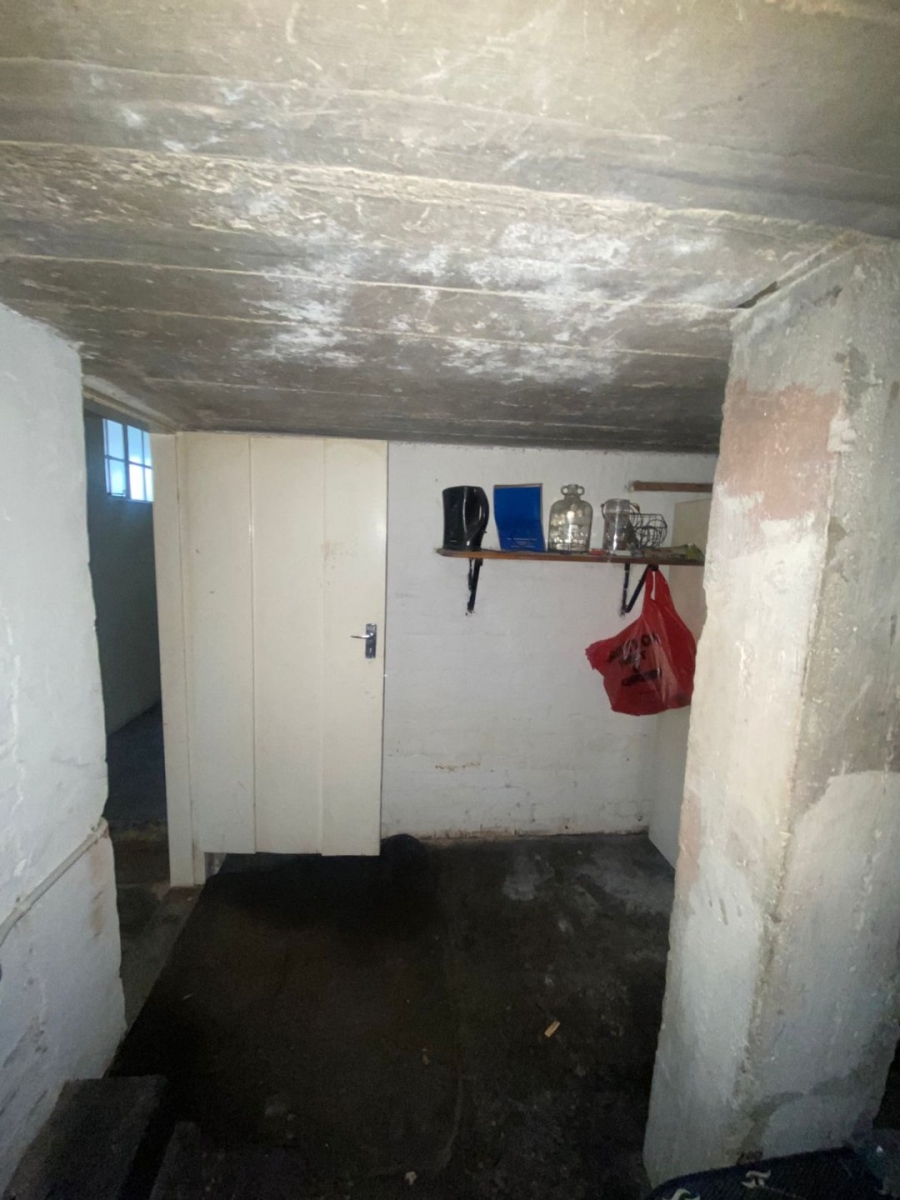 9 Bedroom Property for Sale in Muckleneuk Gauteng