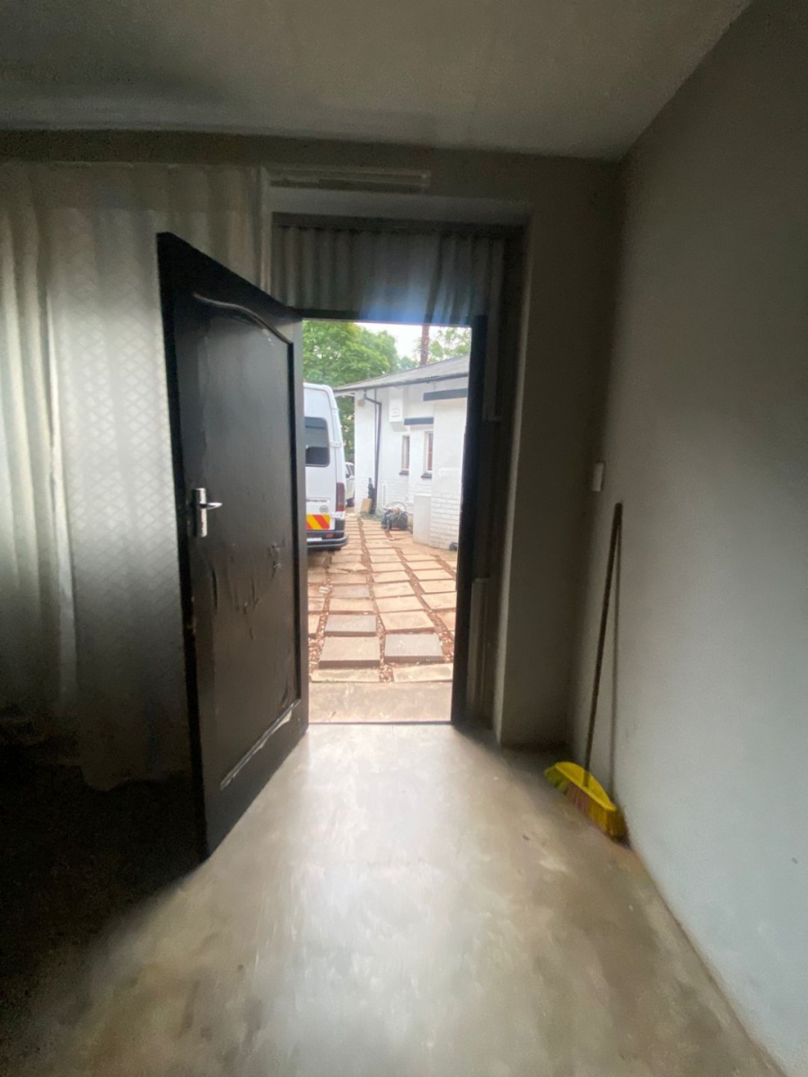 9 Bedroom Property for Sale in Muckleneuk Gauteng