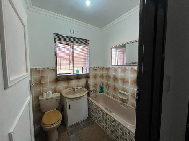 3 Bedroom Property for Sale in Ennerdale Gauteng