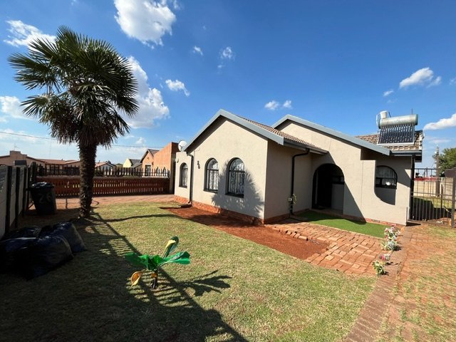 3 Bedroom Property for Sale in Ennerdale Gauteng