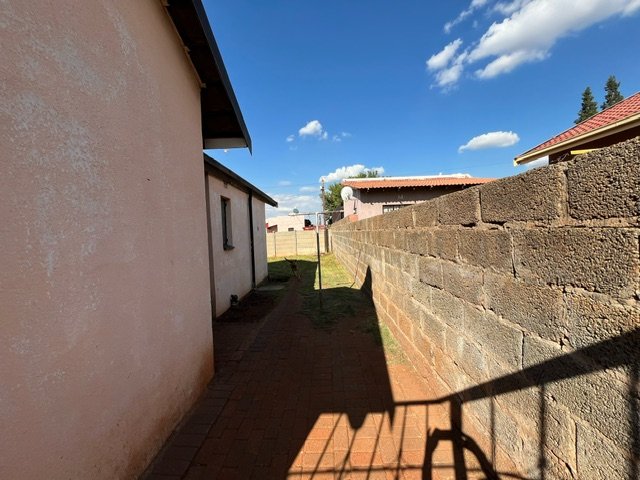 3 Bedroom Property for Sale in Ennerdale Gauteng