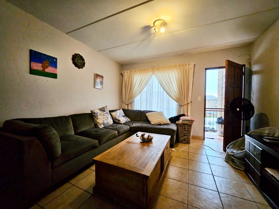 To Let 2 Bedroom Property for Rent in Terenure Gauteng