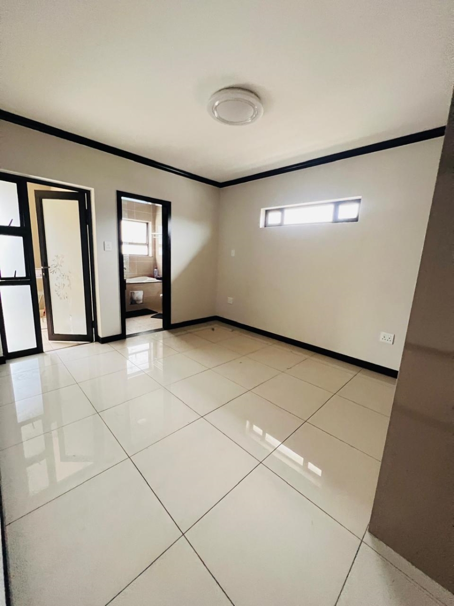 To Let 1 Bedroom Property for Rent in Kengies Gauteng