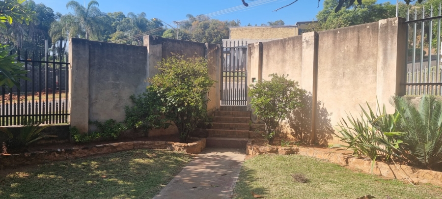 2 Bedroom Property for Sale in Pretoria Gardens Gauteng