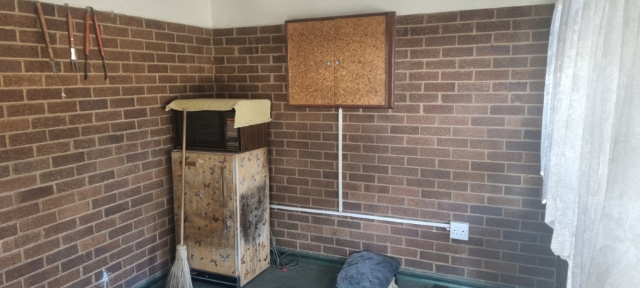 2 Bedroom Property for Sale in Pretoria Gardens Gauteng