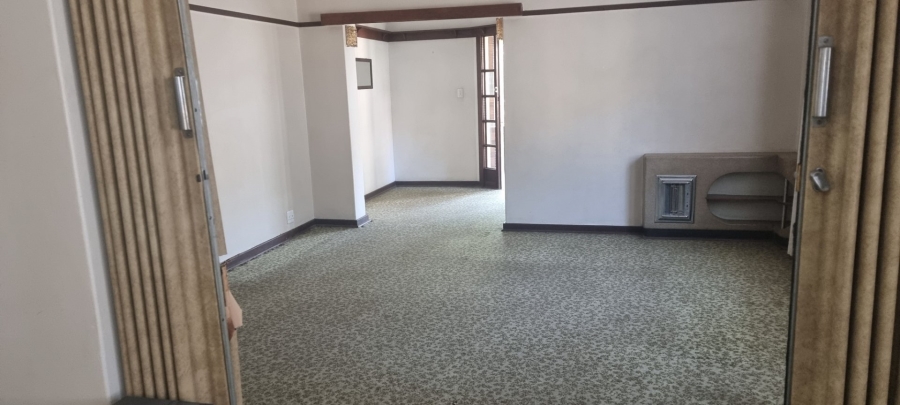 2 Bedroom Property for Sale in Pretoria Gardens Gauteng