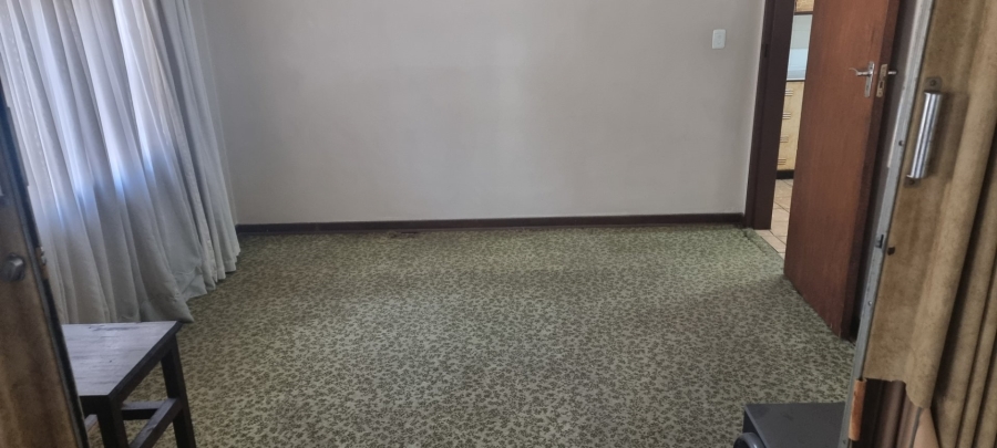 2 Bedroom Property for Sale in Pretoria Gardens Gauteng