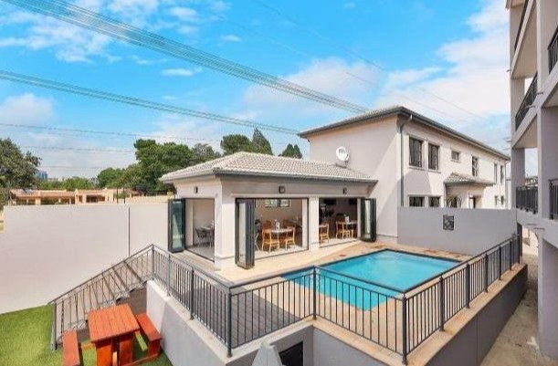 To Let 2 Bedroom Property for Rent in Morningside Gauteng