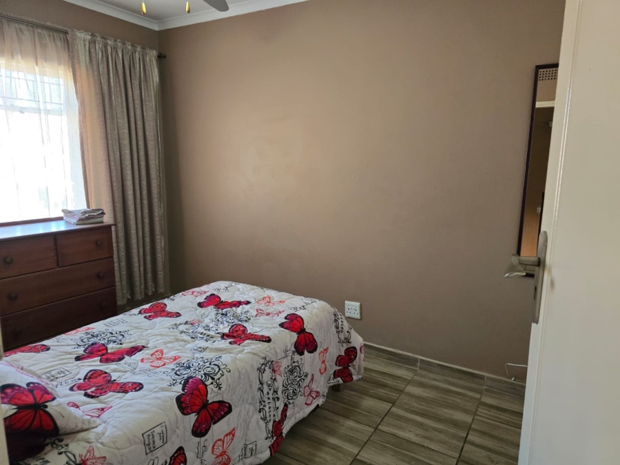 2 Bedroom Property for Sale in Dayanglen Gauteng
