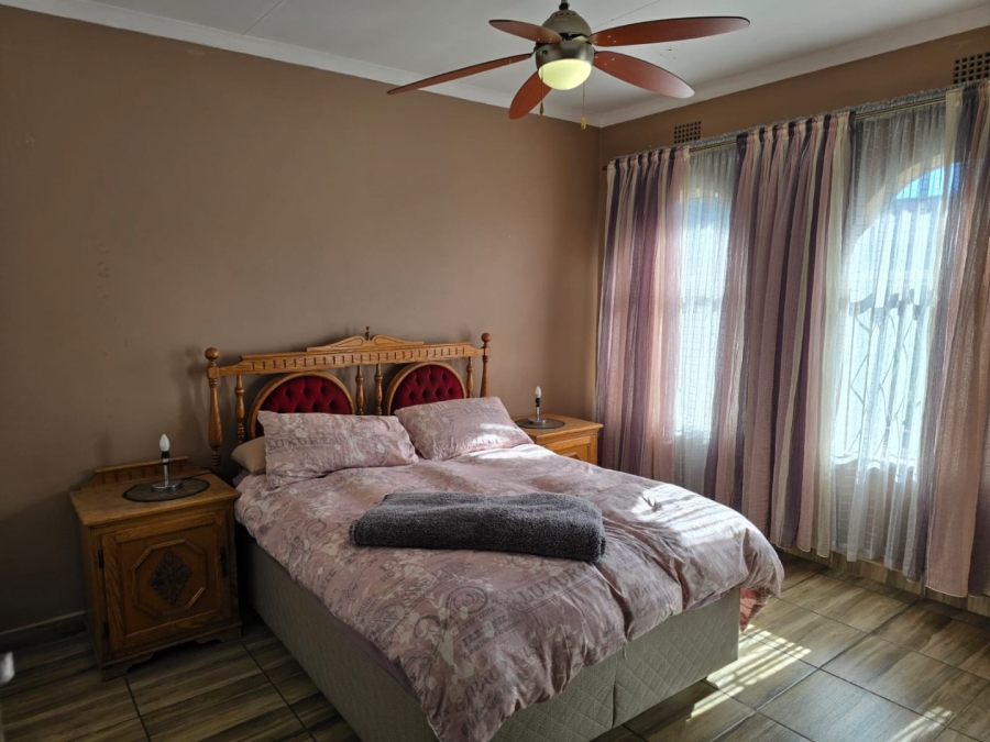 2 Bedroom Property for Sale in Dayanglen Gauteng
