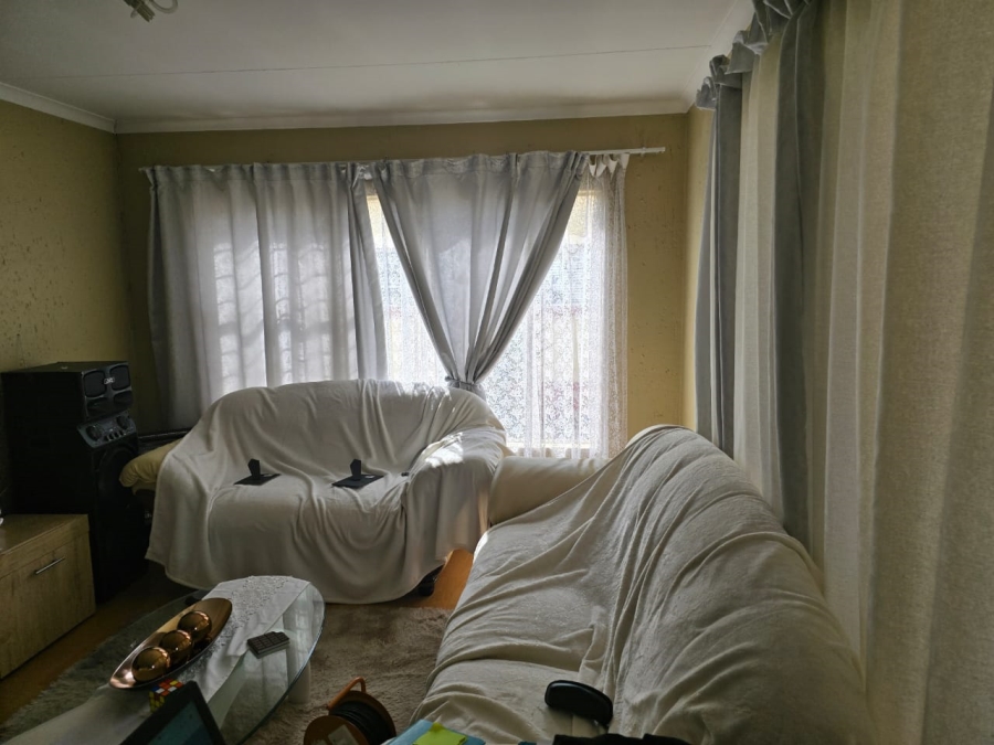 2 Bedroom Property for Sale in Witfield Gauteng