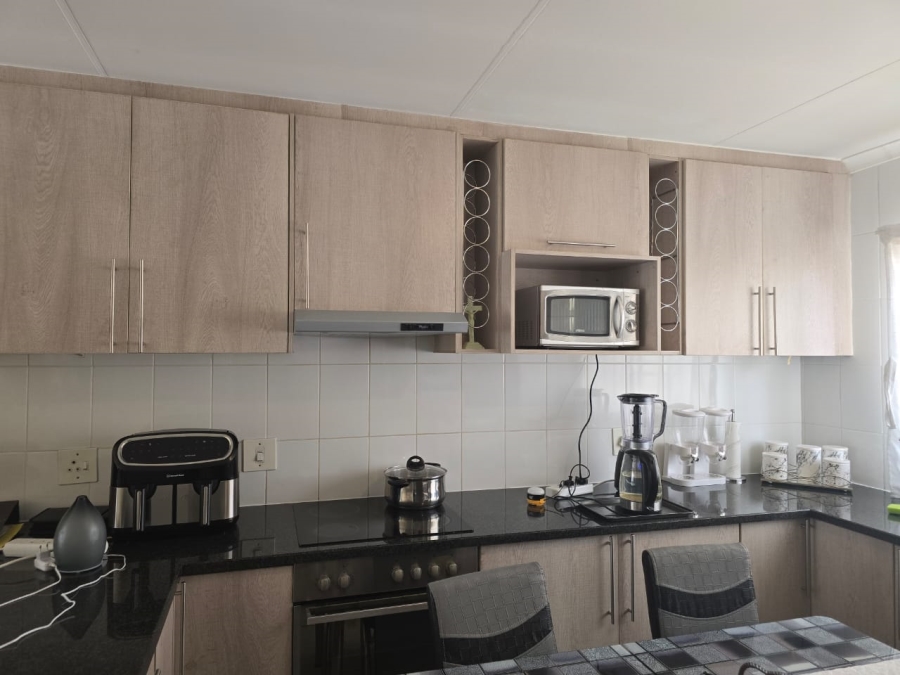 2 Bedroom Property for Sale in Witfield Gauteng
