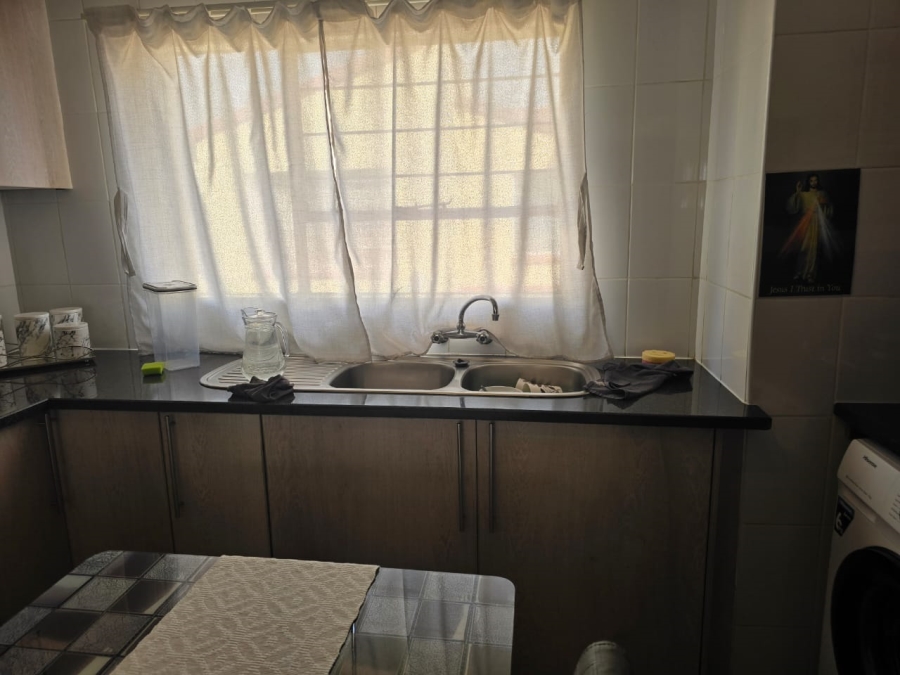 2 Bedroom Property for Sale in Witfield Gauteng