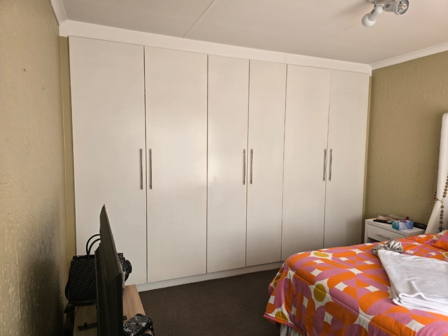 2 Bedroom Property for Sale in Witfield Gauteng