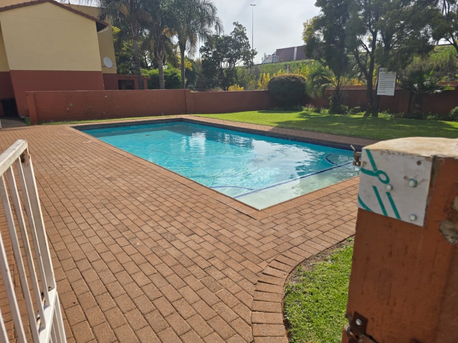 2 Bedroom Property for Sale in Witfield Gauteng