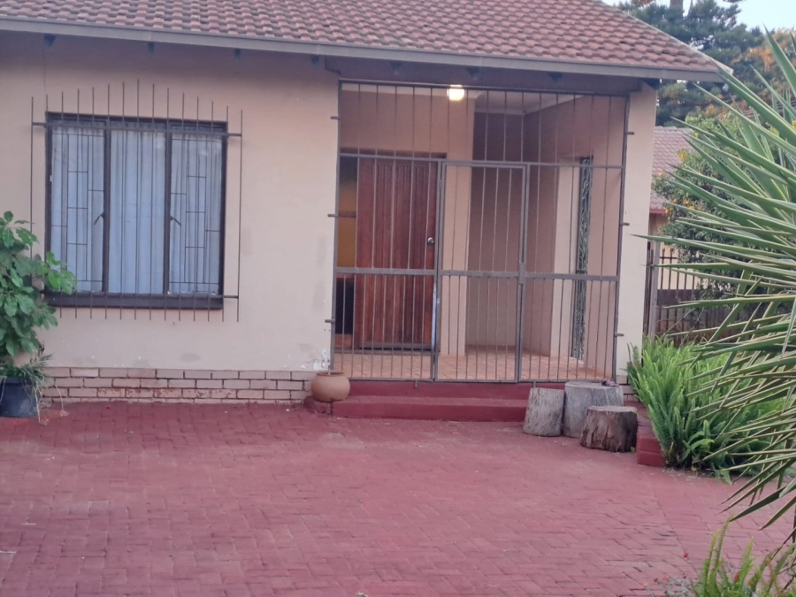 3 Bedroom Property for Sale in The Orchards Gauteng