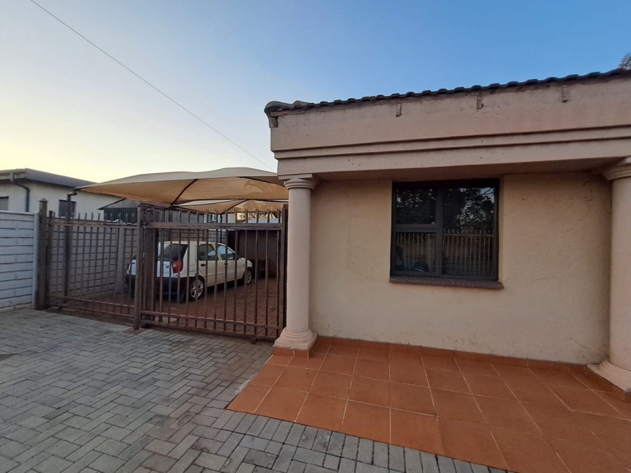 3 Bedroom Property for Sale in The Orchards Gauteng