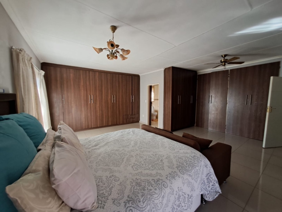 3 Bedroom Property for Sale in The Orchards Gauteng