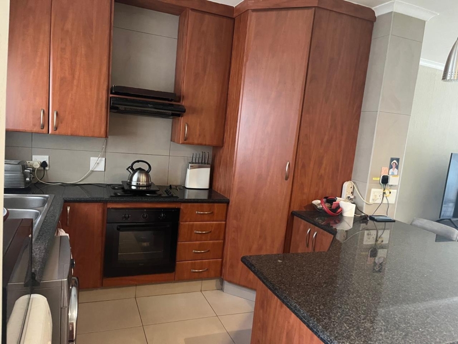 To Let 2 Bedroom Property for Rent in Hughes Gauteng