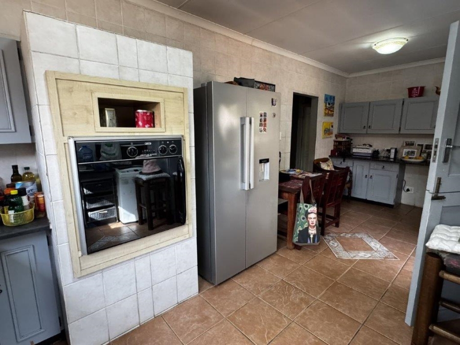 4 Bedroom Property for Sale in Edleen Gauteng