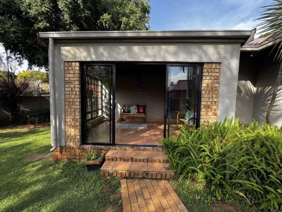4 Bedroom Property for Sale in Edleen Gauteng