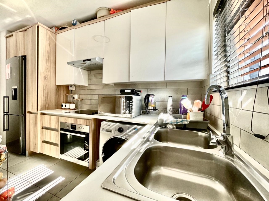  Bedroom Property for Sale in Shere Gauteng
