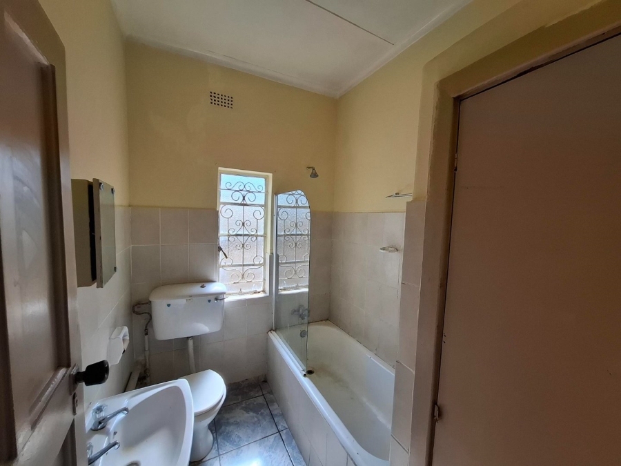 3 Bedroom Property for Sale in Gezina Gauteng