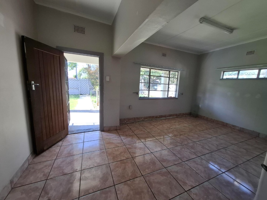 3 Bedroom Property for Sale in Gezina Gauteng
