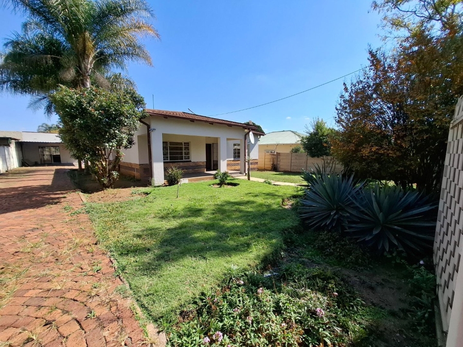 3 Bedroom Property for Sale in Gezina Gauteng