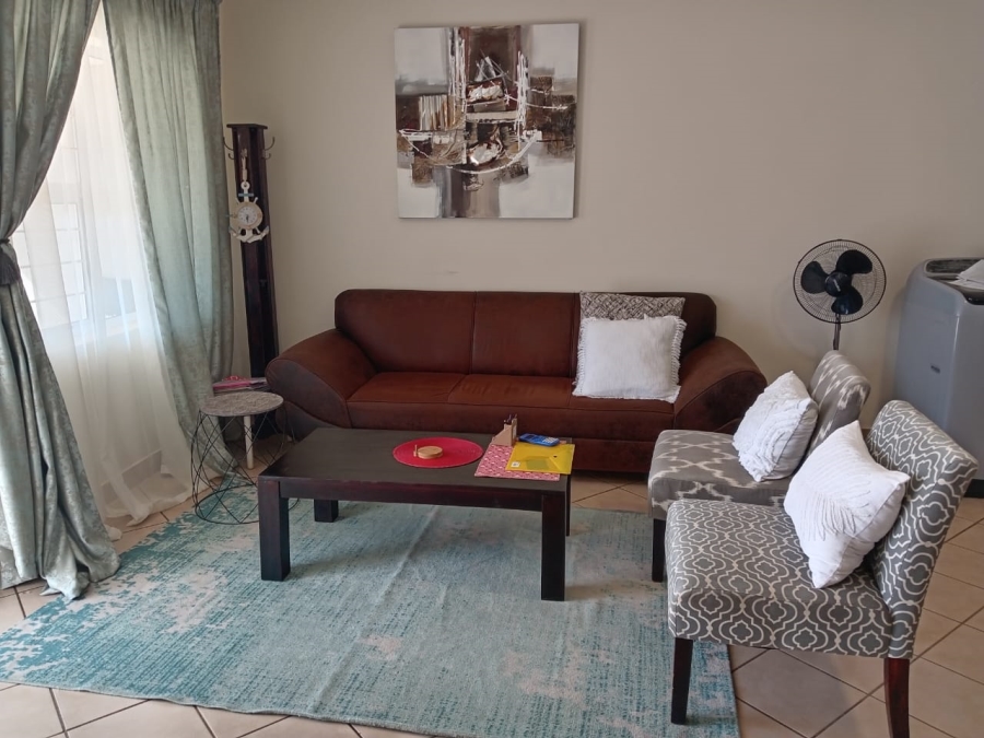 2 Bedroom Property for Sale in Annlin Gauteng