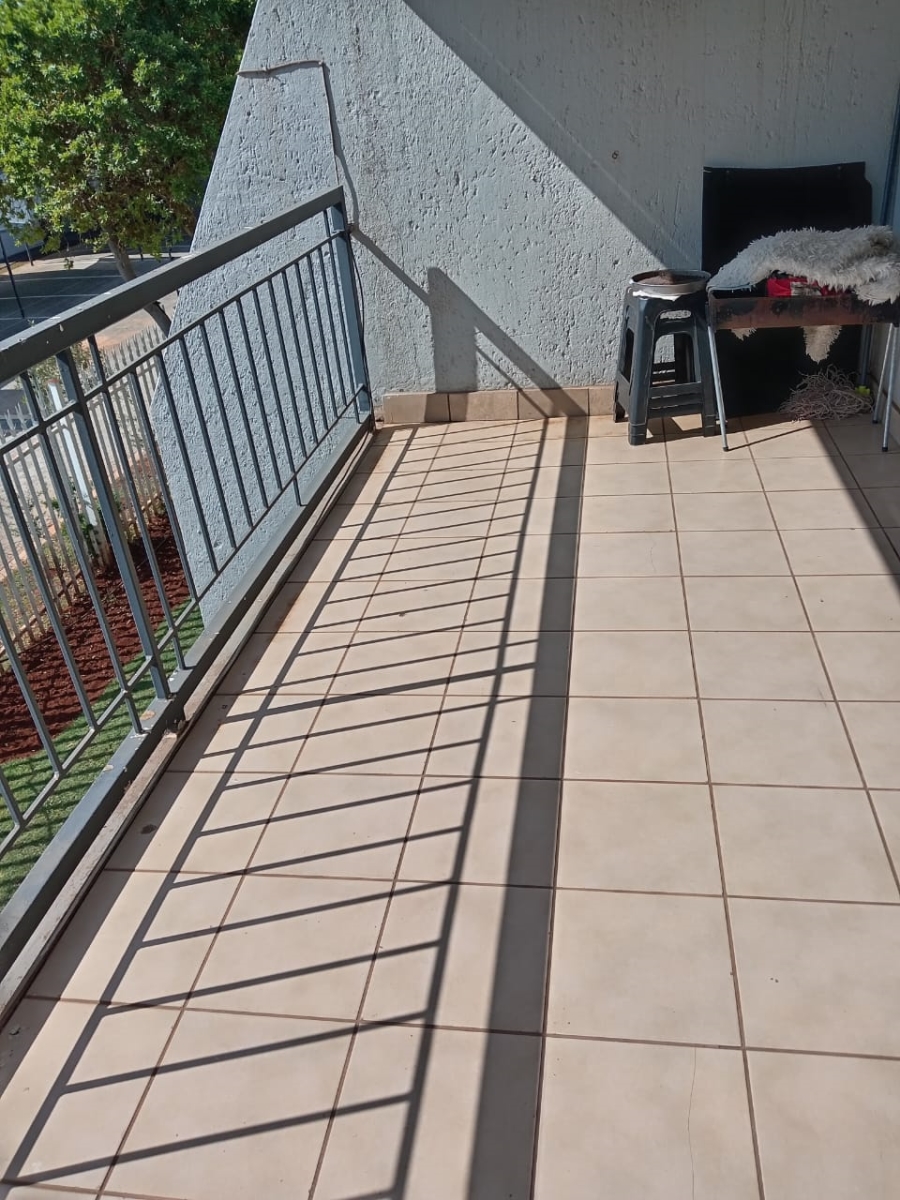 2 Bedroom Property for Sale in Annlin Gauteng