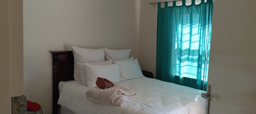 2 Bedroom Property for Sale in Annlin Gauteng