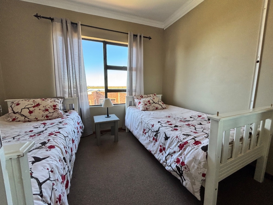 4 Bedroom Property for Sale in Bronkhorstbaai Gauteng