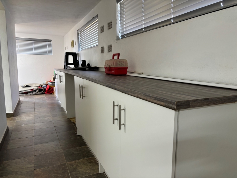 4 Bedroom Property for Sale in Bronkhorstbaai Gauteng