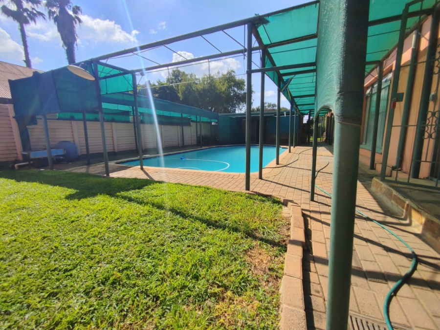 4 Bedroom Property for Sale in Capital Park Gauteng