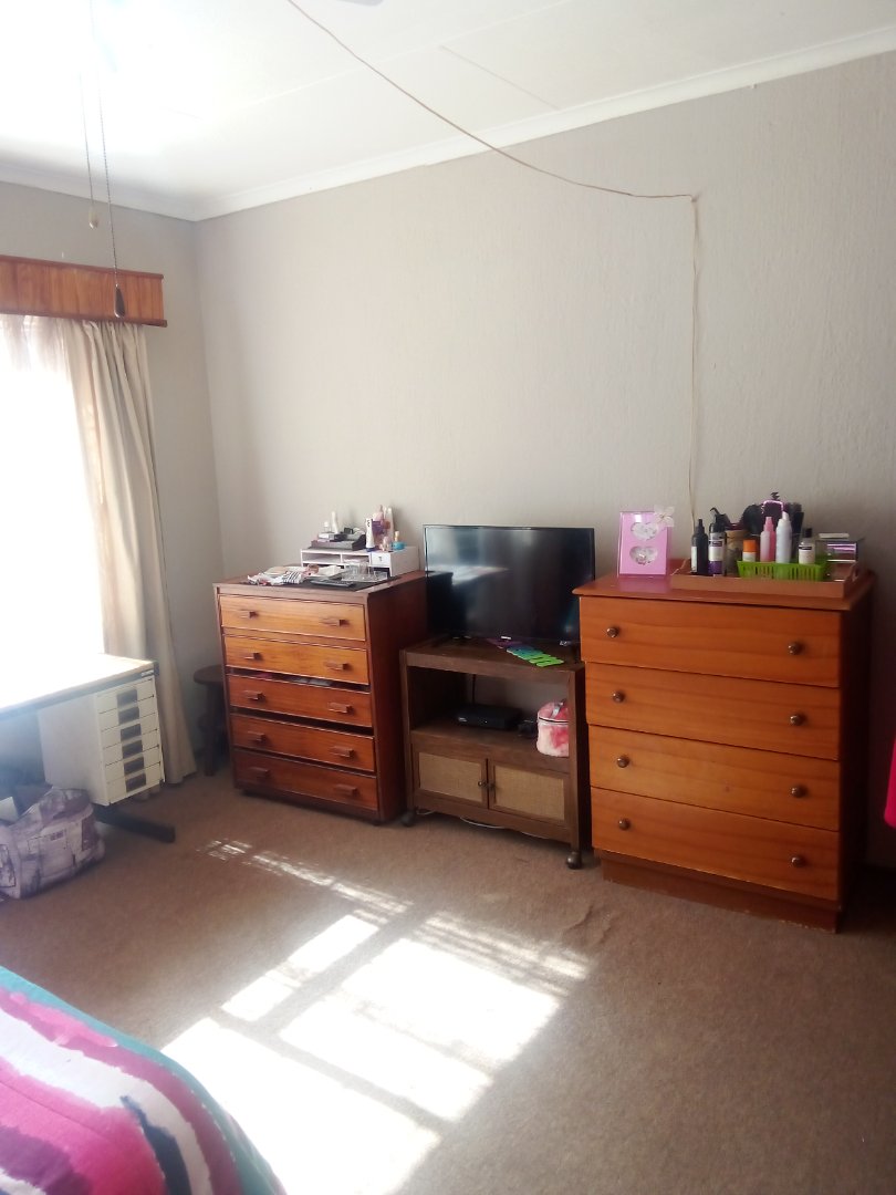  Bedroom Property for Sale in Sophiatown Gauteng