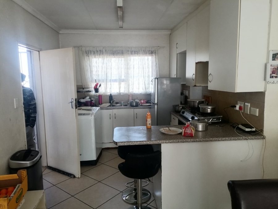 2 Bedroom Property for Sale in Beyers Park Gauteng