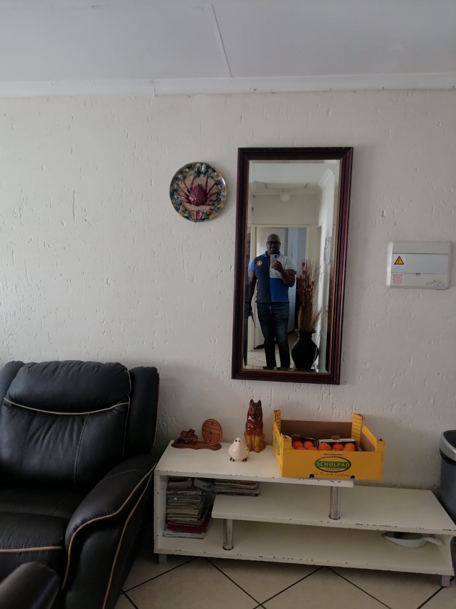 2 Bedroom Property for Sale in Beyers Park Gauteng
