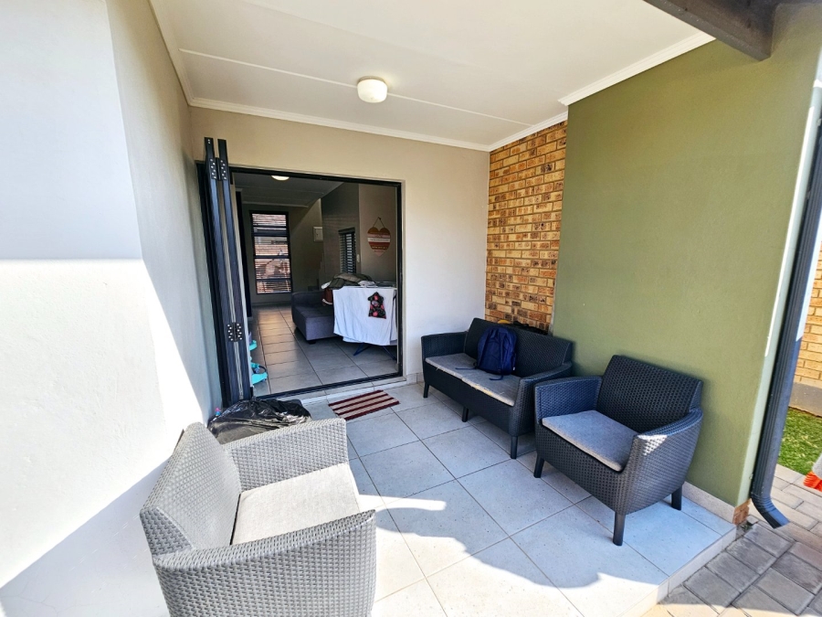 3 Bedroom Property for Sale in Amberfield Gauteng