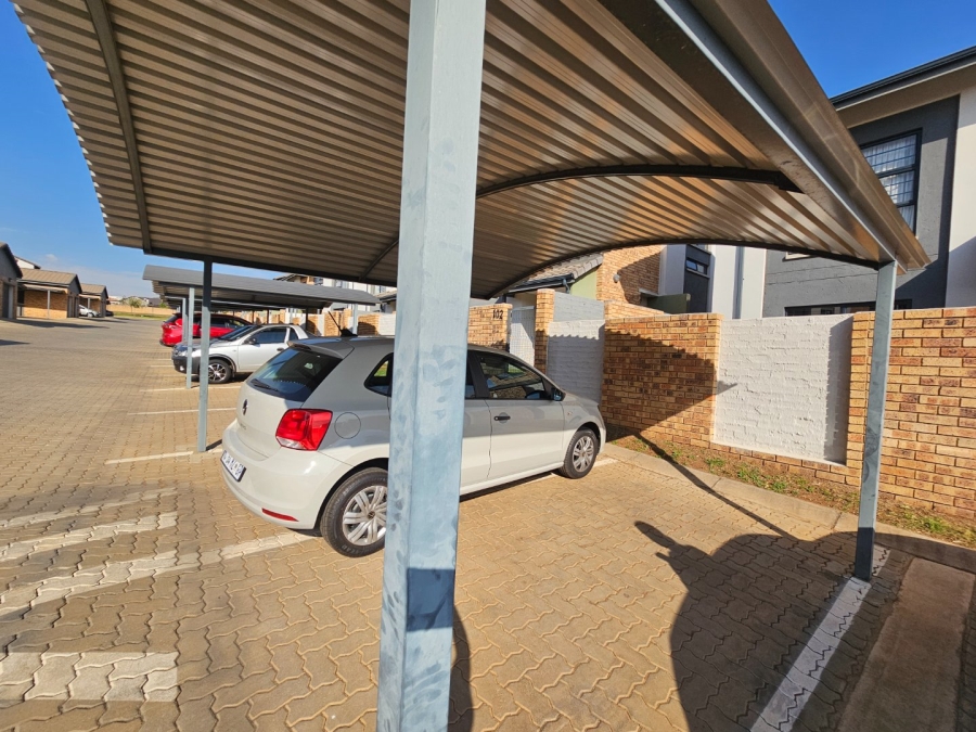 3 Bedroom Property for Sale in Amberfield Gauteng