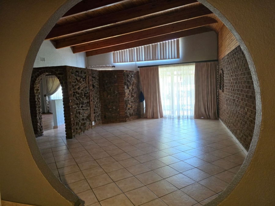 4 Bedroom Property for Sale in Witfield Gauteng